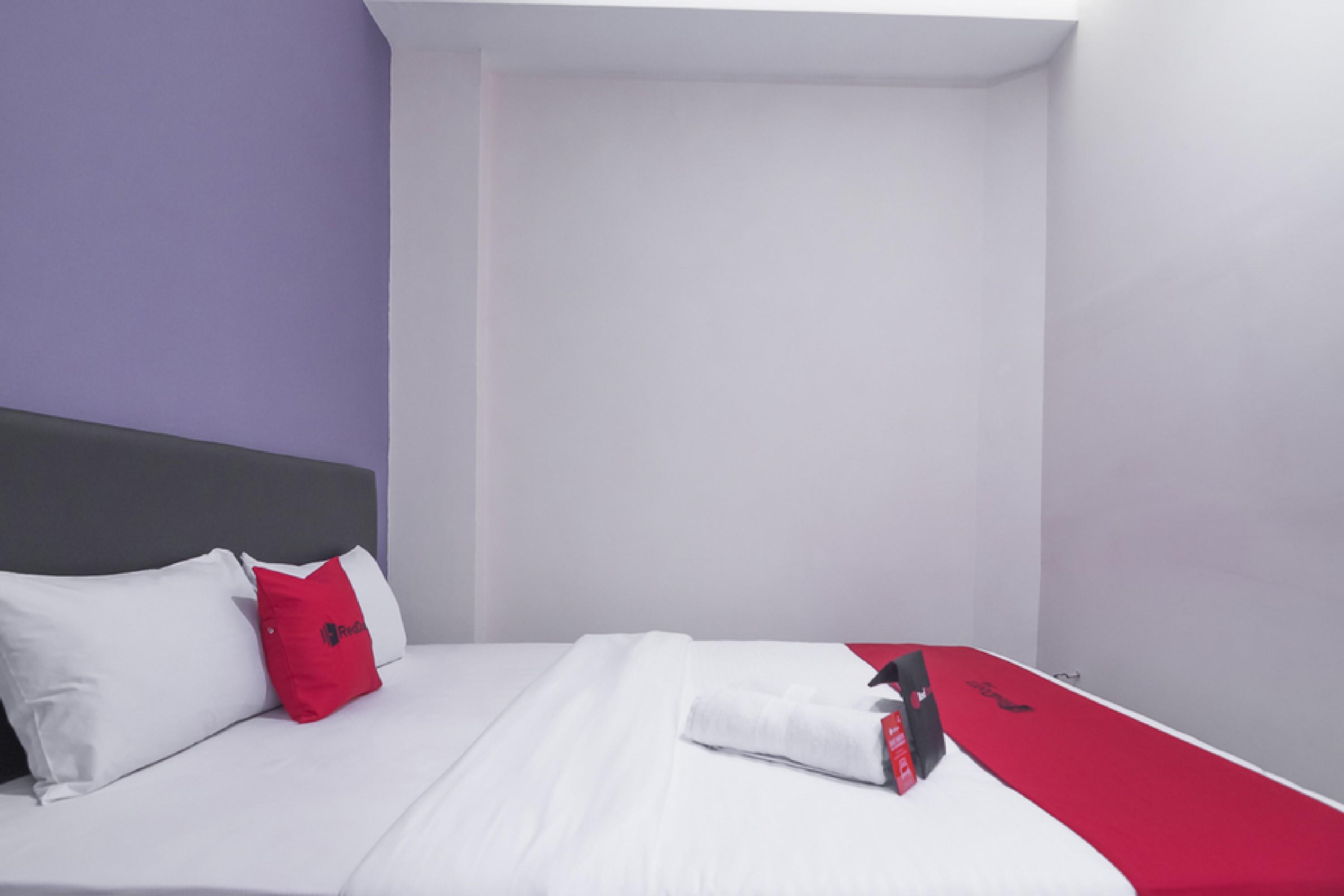 RedDoorz near ITC Mangga Dua Hotel Jakarta Buitenkant foto